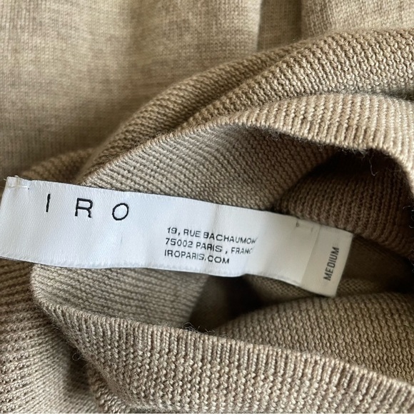 IRO Armo 100% Wool Lightweight Turtleneck Sweater in Size Medium - Picture 4 of 6
